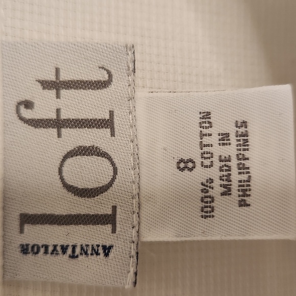 Ann Taylor Loft Women's Classic Perfect White Long Sleeve Button-Up Top Size 8 - Picture 10 of 11